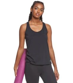Marika Remix Singlet Yoga Tank Top -Marika 1741649510435 black 1