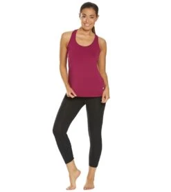Marika Resist Yoga Tank Magenta Lust -Marika 1741844381731 magentalust 4a