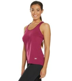 Marika Resist Yoga Tank Magenta Lust -Marika 1741844381731 magentalust 5a