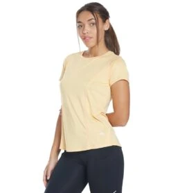 Marika Starter Short Sleeve Yoga Tee Heather Artisan'S Gold -Marika 1744868868131 heatherartisansgold 5a