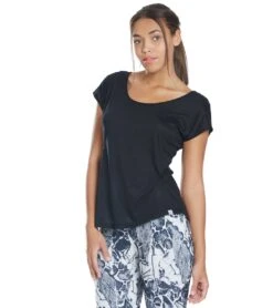 Marika Nadine Yoga Tee -Marika 1744869195811 black 5a 1