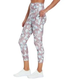 Marika Haven High Waisted Yoga Capris -Marika 4321927168043 magnioliaillustrationberry 2a