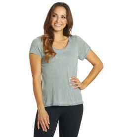 Marika Vivion Tee -Marika 6589234774059 balsamgreen 1a