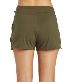 Marika Mona Short -Marika 6782396104747 grapeleaf 3a