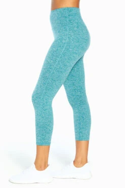 Marika Balance Collection Heather Mid Calf Capri 38 Marika Balance Collection Heather Mid Calf Capri -Marika BLC1064A 3MX.5480 251