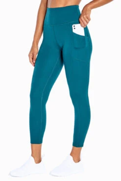 Marika Balance Collection Eclipse Side Pocket Ankle Legging 32 Marika Balance Collection Eclipse Side Pocket Ankle Legging -Marika BLL1276T 3KW.6891