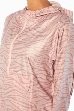 Marika Lora 1/4 Zip Windbreaker Jacket -Marika MLJ0734A 2XU.54340