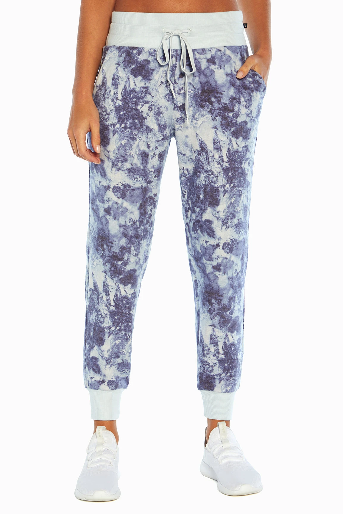 Marika Resort Jogger 8 Marika Resort Jogger - Image 6