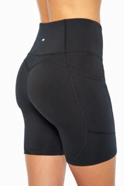 Marika Lex Side Pocket Short -Marika MLS0570A 001.10677
