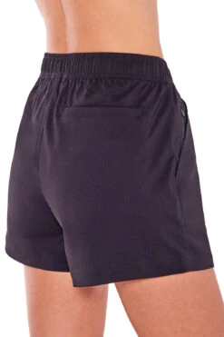 Marika Forrest Short -Marika MLS2214A 001.2936