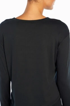 Marika Essential Long Sleeve Tee -Marika MLT4279A 001.0672